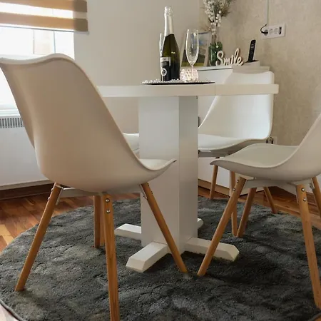 Lux Dunja Cardaci - White Apartmán Kopaonik