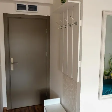 Apartmán Lux Dunja Cardaci - White