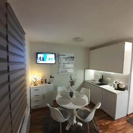 Lux Dunja Cardaci - White Lägenhet Kopaonik