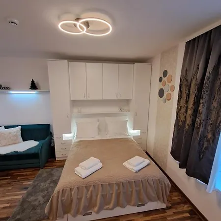 Lux Dunja Cardaci - White Apartmán