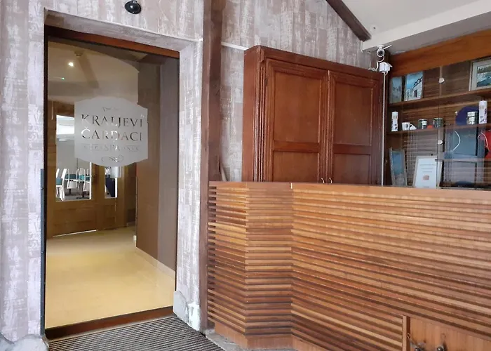 Lux Dunja Cardaci - White Apartman Kopaonik