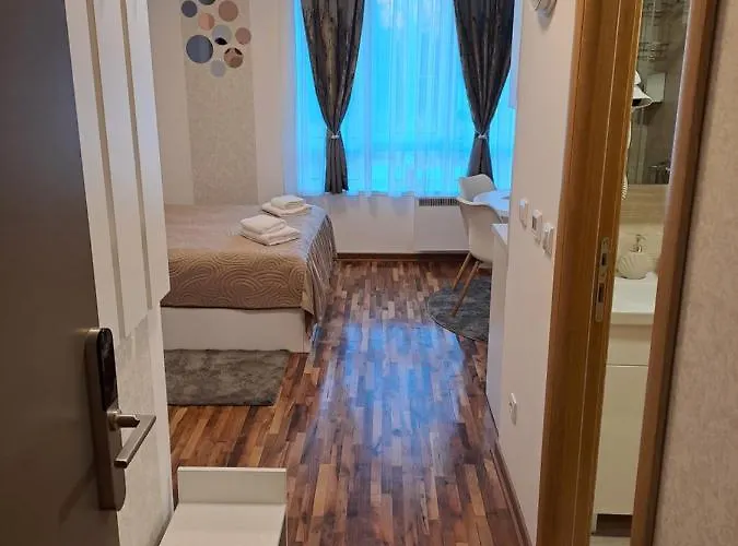 Lux Dunja Cardaci - White Apartman